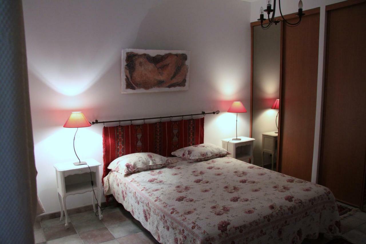 Appartement Avec Patio Et Garage Centre Ville Et Plage Sanary-sur-Mer Luaran gambar